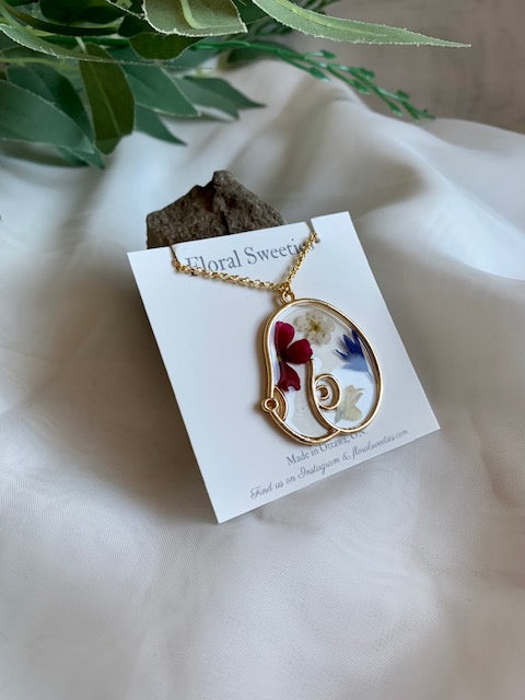 Floral Bosom Necklace
